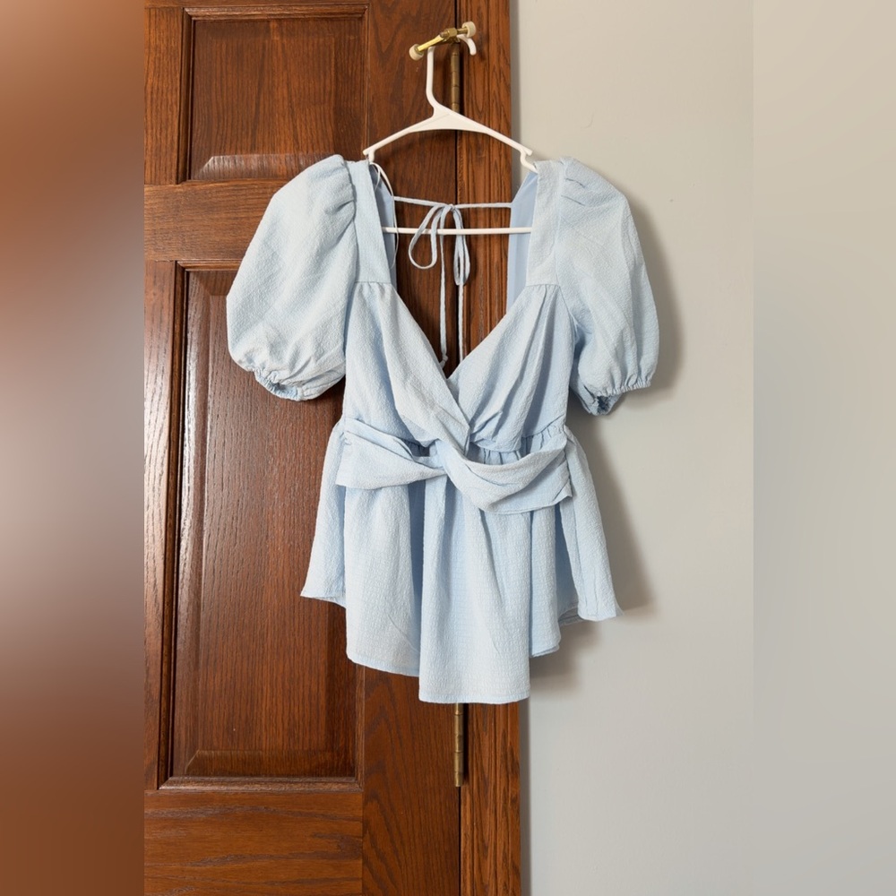 Francesca’s Light Blue Puff Sleeve Top